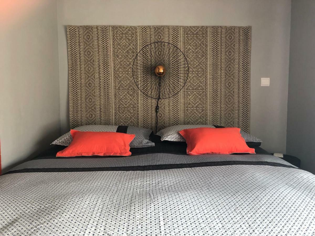 Communay Gablys Chambres Экстерьер фото